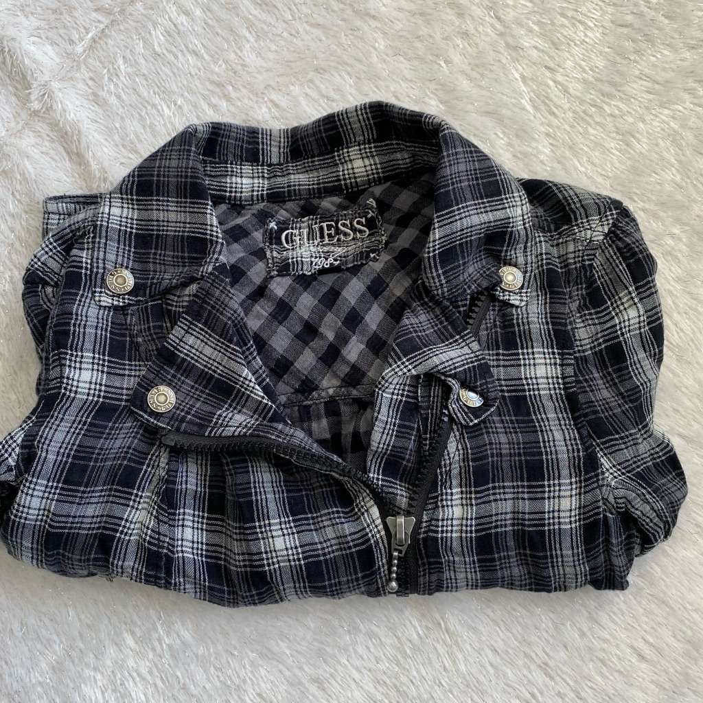 Guess “Shacket”